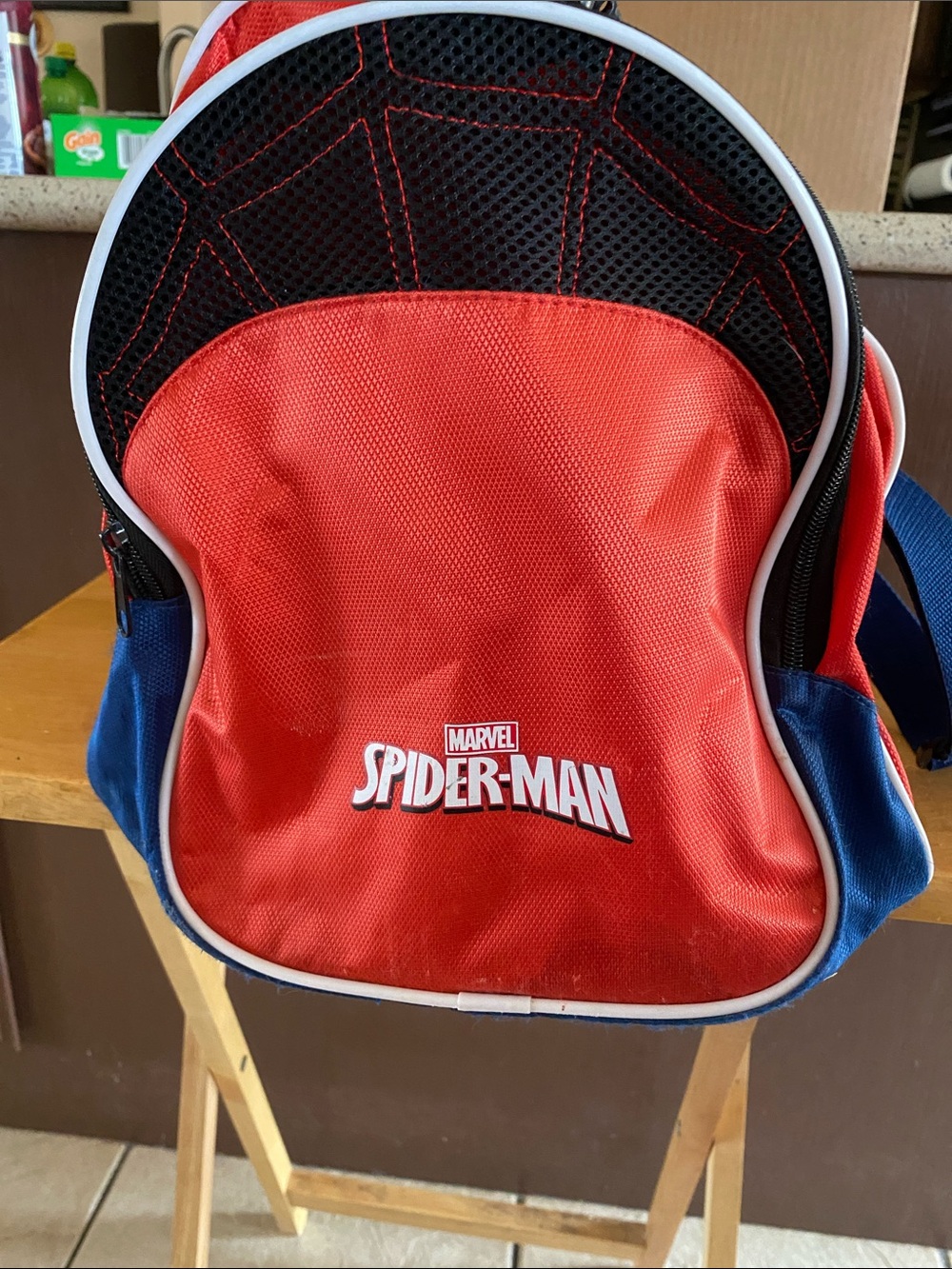 Marvel SpiderMan Graphic Duffel Bag - Picture 6 of 10